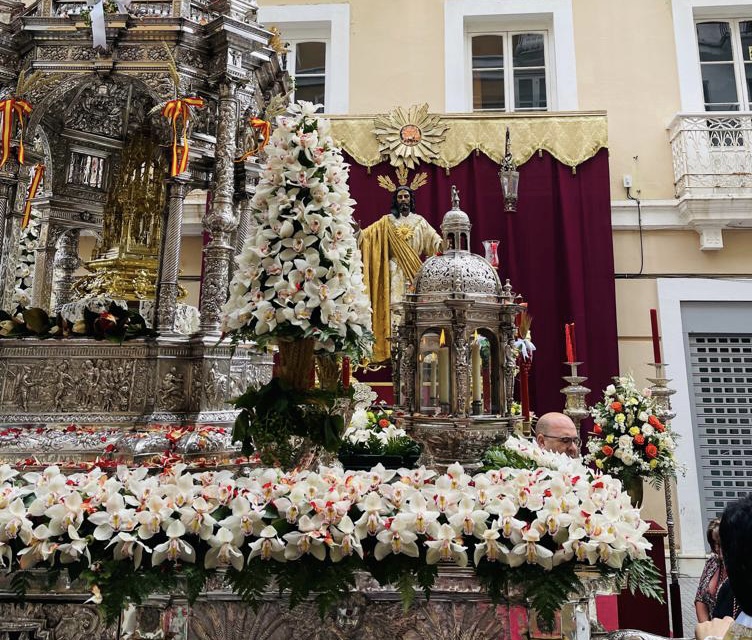 La Hermandad de la Sagrada Cena comienza a preparar una nueva Solemnidad del Corpus Christi